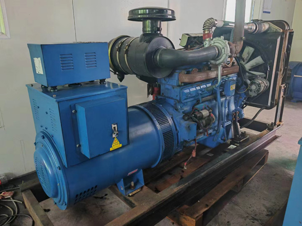 谢通门100kW柴油发电机组使用多级机油有哪些优缺点？